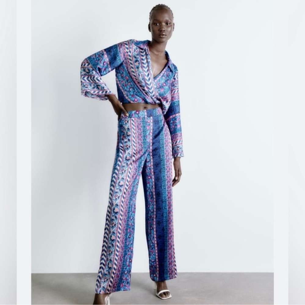 Zara Satin Effect Printed Wide-Leg Pants size Medium - Picture 2 of 5